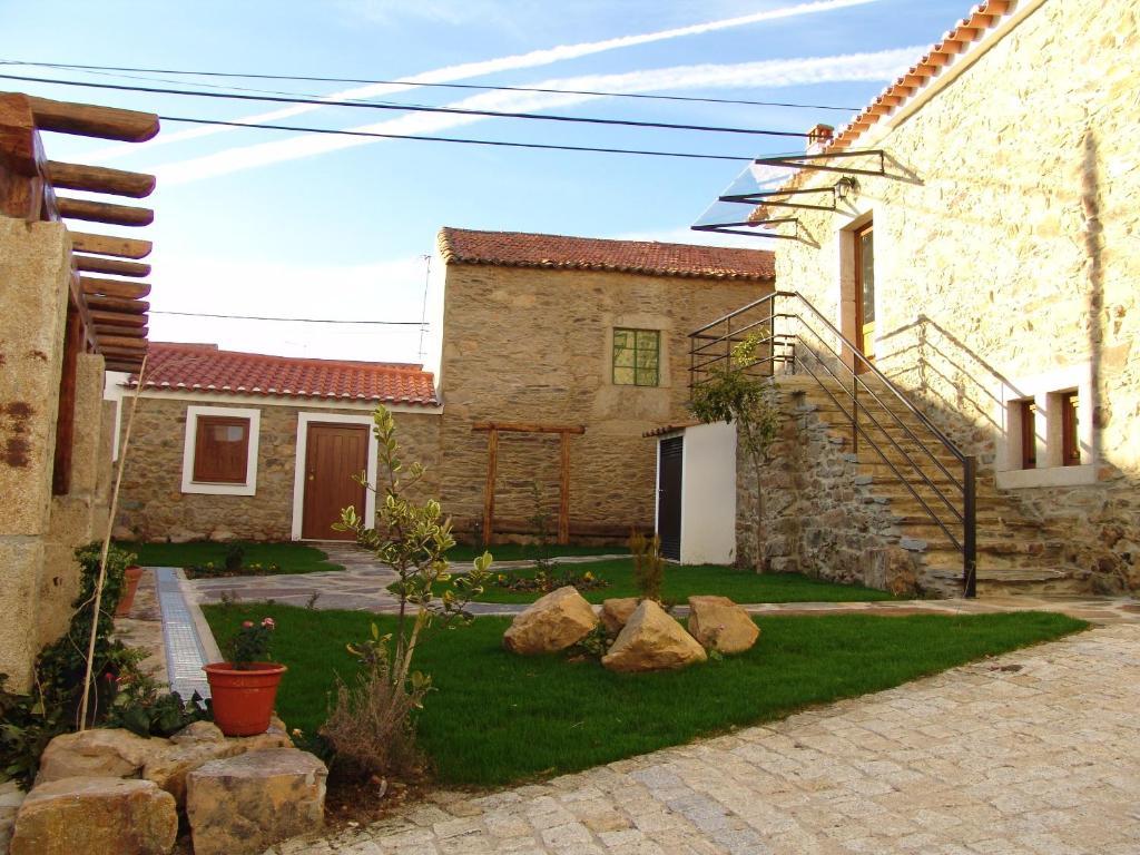 Casa Santa Catarina Hotel Penha Garcia Eksteriør billede
