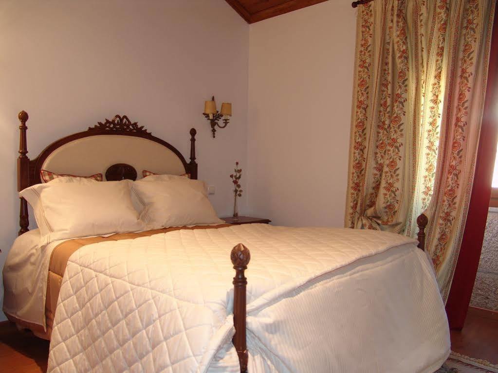 Casa Santa Catarina Hotel Penha Garcia Eksteriør billede